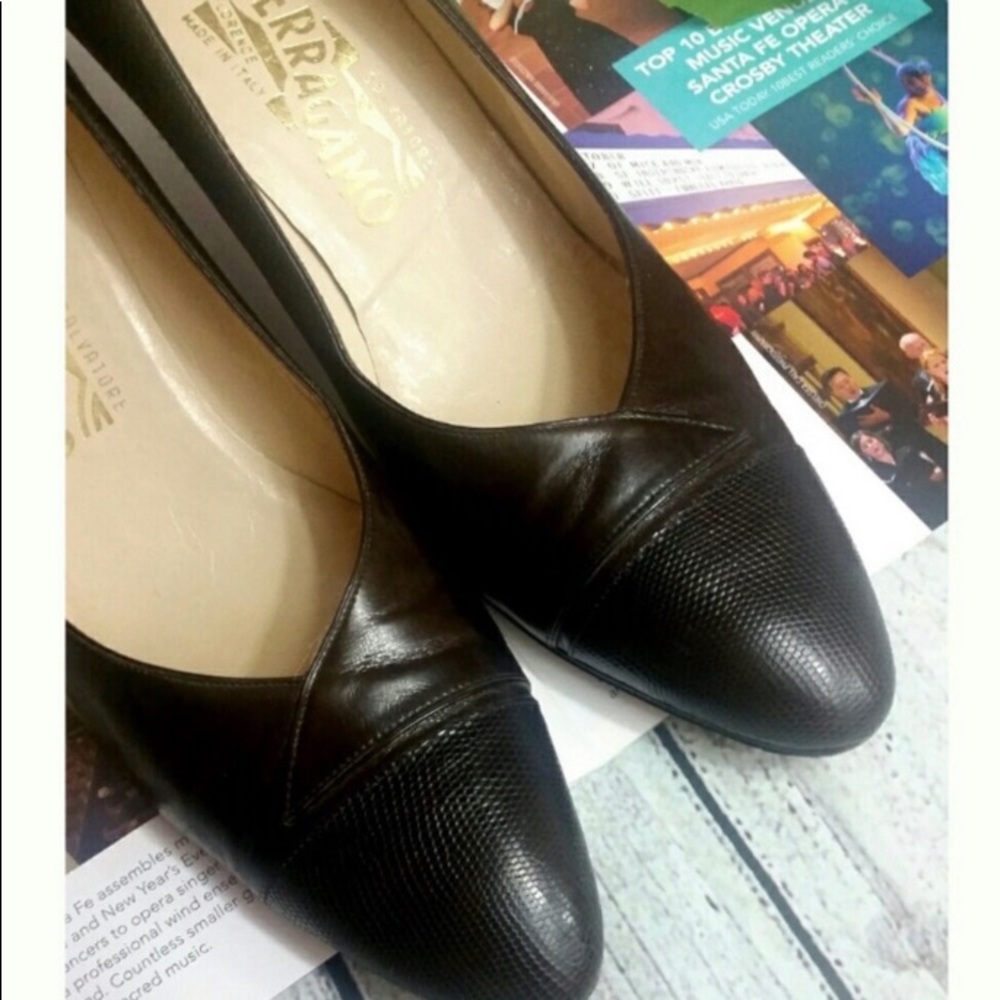 Authentic SALVATORE FERRAGAMO Brown leather pump kitten heels Lizard size 9 - Picture 3 of 10